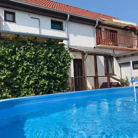 Nati Nagy Apartment